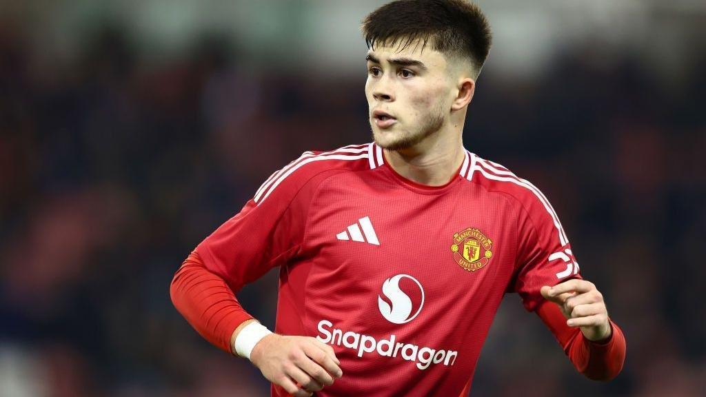 罗马诺：曼联18岁后卫哈里-阿马斯将租借加盟诺维奇