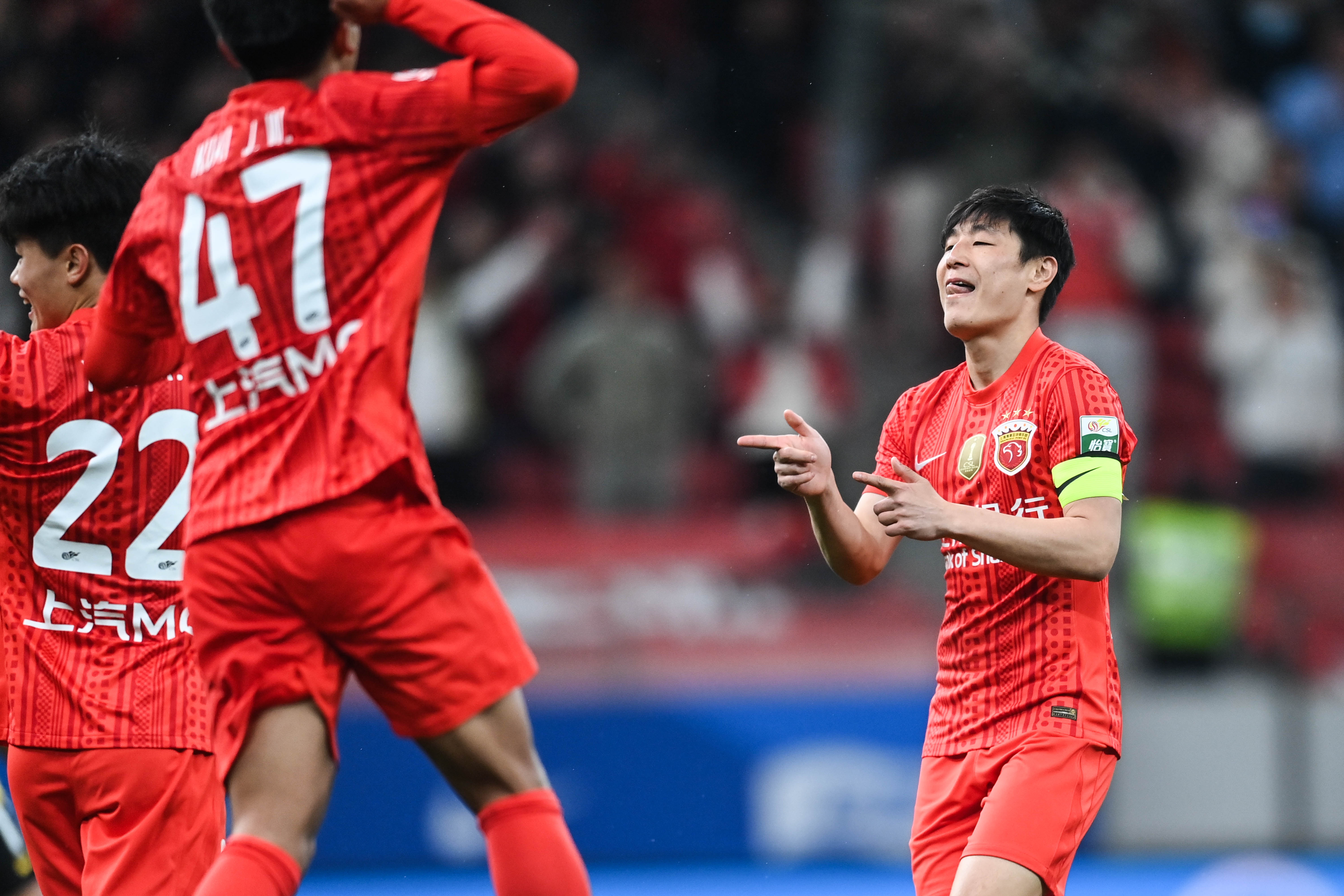 最新消息-沪媒:武磊带着初心与坚韧满血归来,属于他的时代从未真正落幕